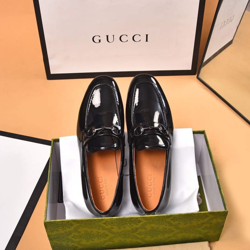 Gucci Leather Shoes